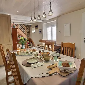 https://le-bel-arbre.inbrittany.com