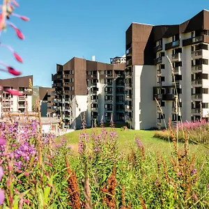 https://maeva-les-combes.hotels-rhonealpes.com