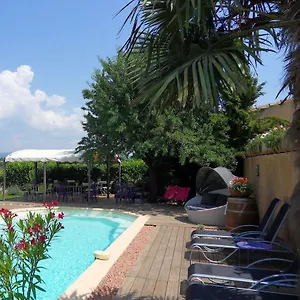 https://le-jardin-divana.fr-provencehotel.com
